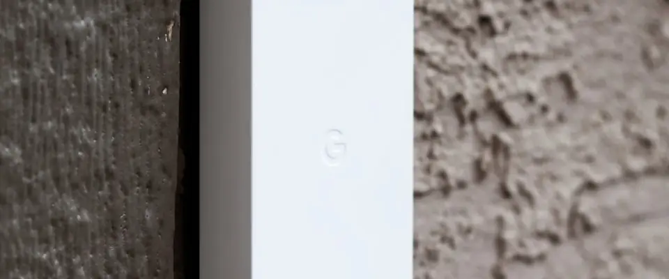 Sonnette vidéo connectée sur porte